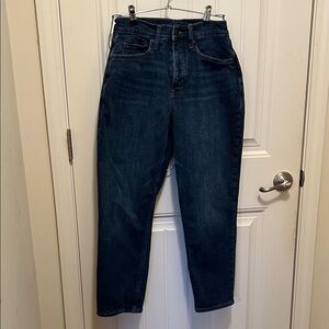 Old Navy Dark Blue Straight Leg Curvy Jeans Size 4
